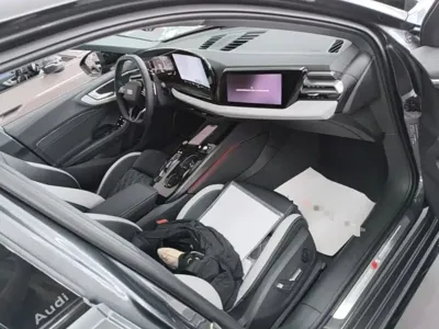 Audi 奥迪A5L