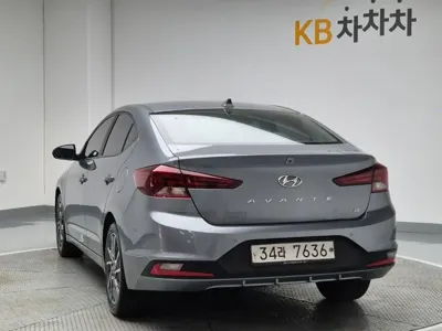 Hyundai Avante