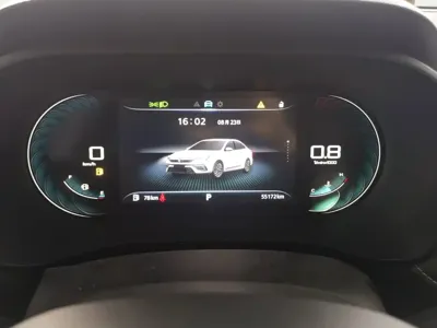 Roewe i5