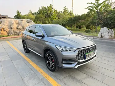 BYD PLUS