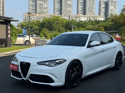 Alfa Romeo Giulia