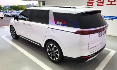 Kia Canival