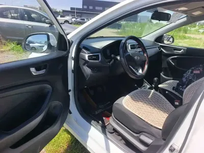 Hyundai Verna
