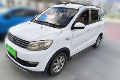 Dongfeng Fengon 330