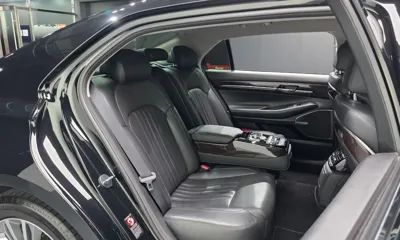 Genesis EQ900