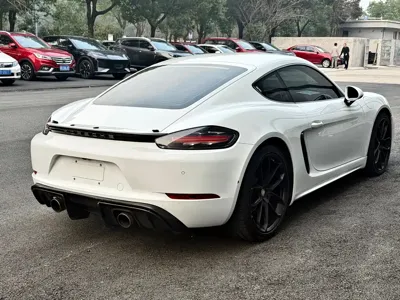 Porsche 718