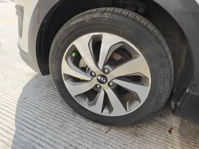 Kia KX
