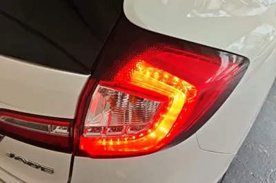 Honda Jade