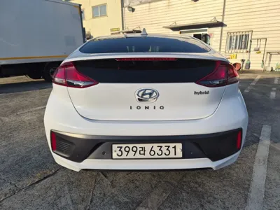 Hyundai Ioniq