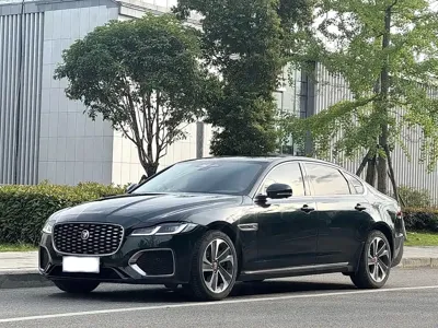 Jaguar XFL