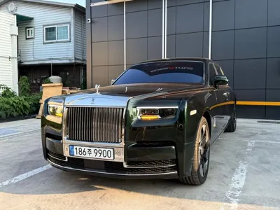 Rolls-Royce Phantom