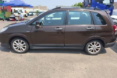 Suzuki Liana A6