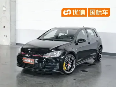 Volkswagen Golf GTI