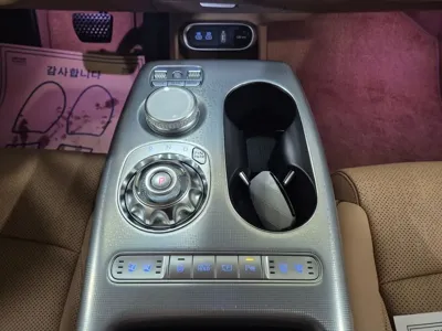 Genesis GV60