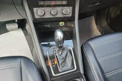 Jetta VS5