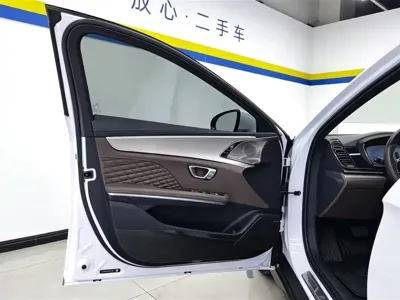 BYD Han