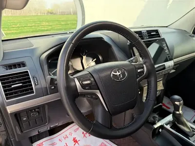 Toyota Prado (Import)