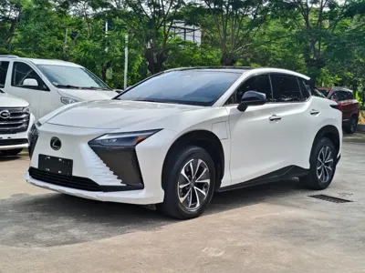 Lexus RZ