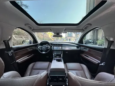 Jaguar XFL