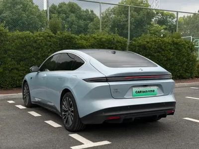 Nio ET5
