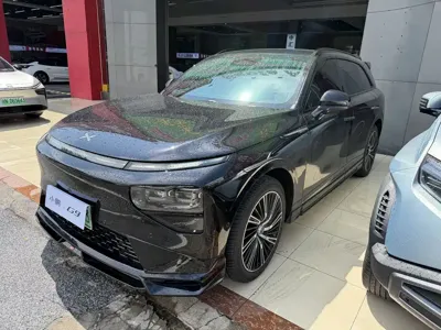Xpeng G9