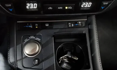 Lexus ES