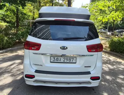 Kia Canival
