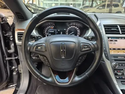 Lincoln MKZ