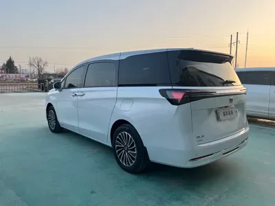 Buick GL8 Hybrid