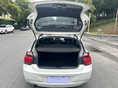 BMW 1 Series (Import)