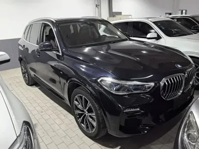 BMW X5 (Import)