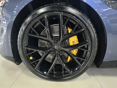 Xiaomi SU7