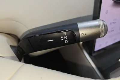 ONVO Luxeed L90