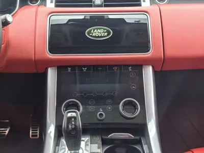Land Rover Sport