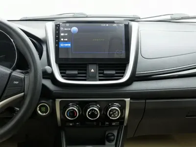 Toyota Yaris L