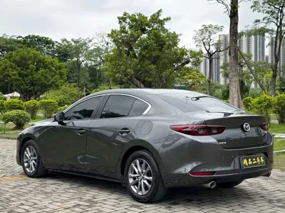 Mazda 3 Axela
