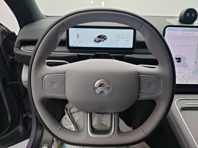 Nio EC6