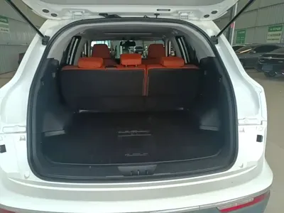 JAC Refine S7