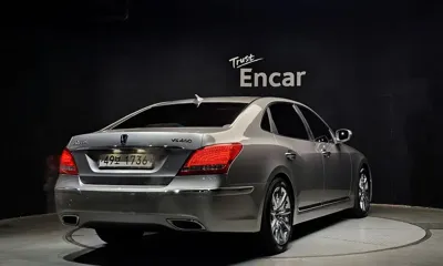 Hyundai Equus