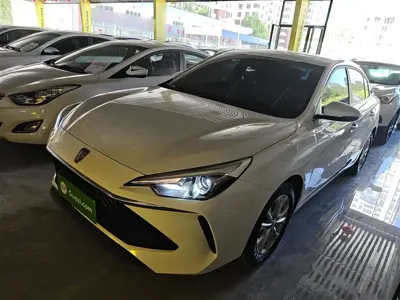 Roewe i5