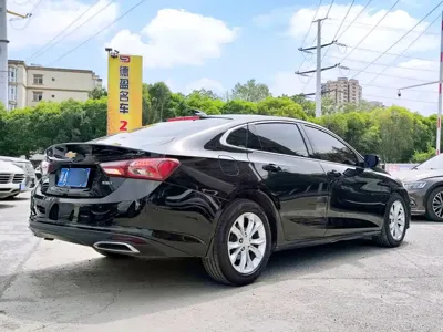 Chevrolet Malibu XL