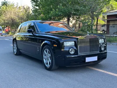 Rolls-Royce Phantom