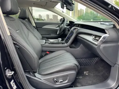 Hongqi Hongqi H5