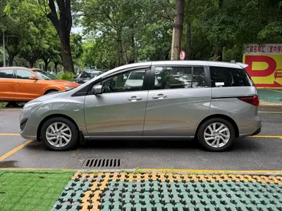 Mazda 5