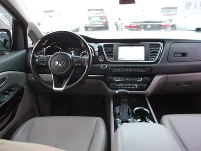 Kia Canival
