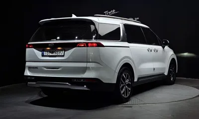 Kia Canival