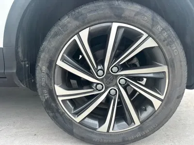 Geely Binyue