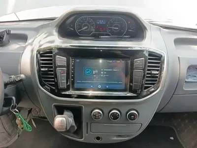 大通 V80