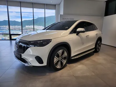 Mercedes-Benz EQE