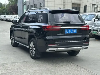 Roewe RX8
